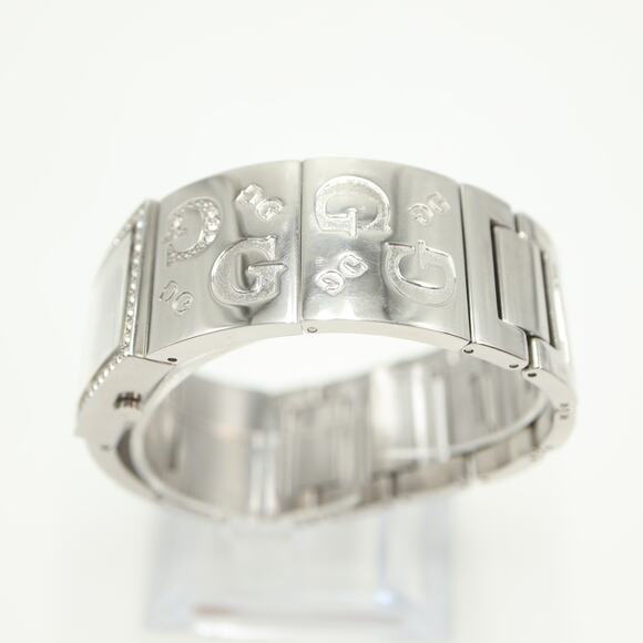 Guess Silver Tone Square Glitter Jewel 26mm Watch Stainless Steel w New Battery - Picture 9 of 11